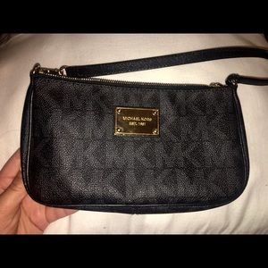 Beautiful Michael Korda Signature Bag